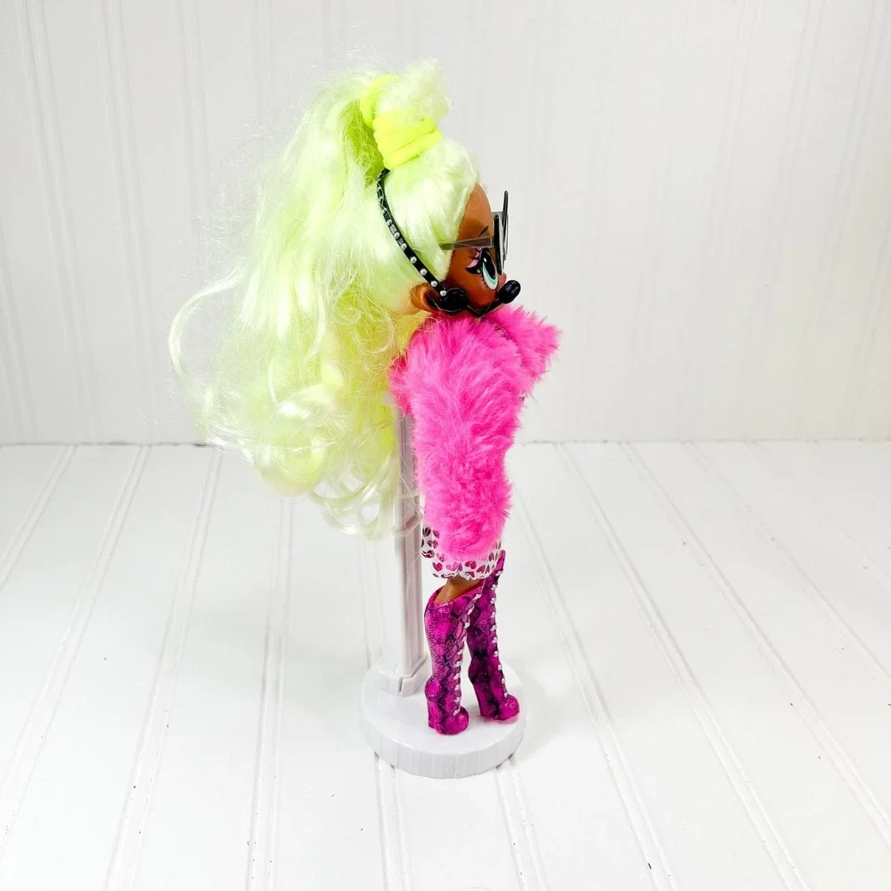 LOL Surprise OMG Lady‎ Diva Fashion Doll Lady Diva 9 In fur coat, Boots